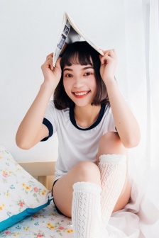 等不及在车里就来开始了视频舒心